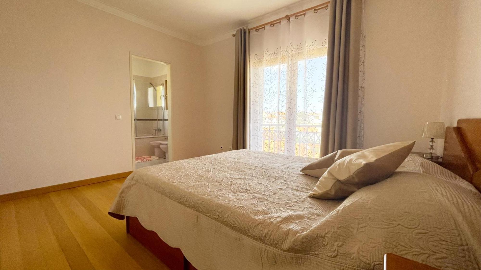 Lolik Villa Sobreda Экстерьер фото